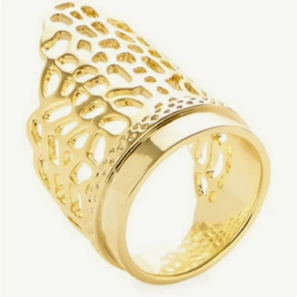 NWOT Kendra Scott Paige in Gold Filigree Size 8 Ring